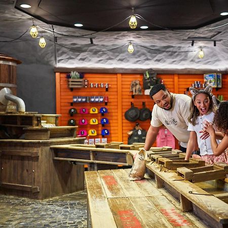 Great Wolf Lodge Manteca Dış mekan fotoğraf